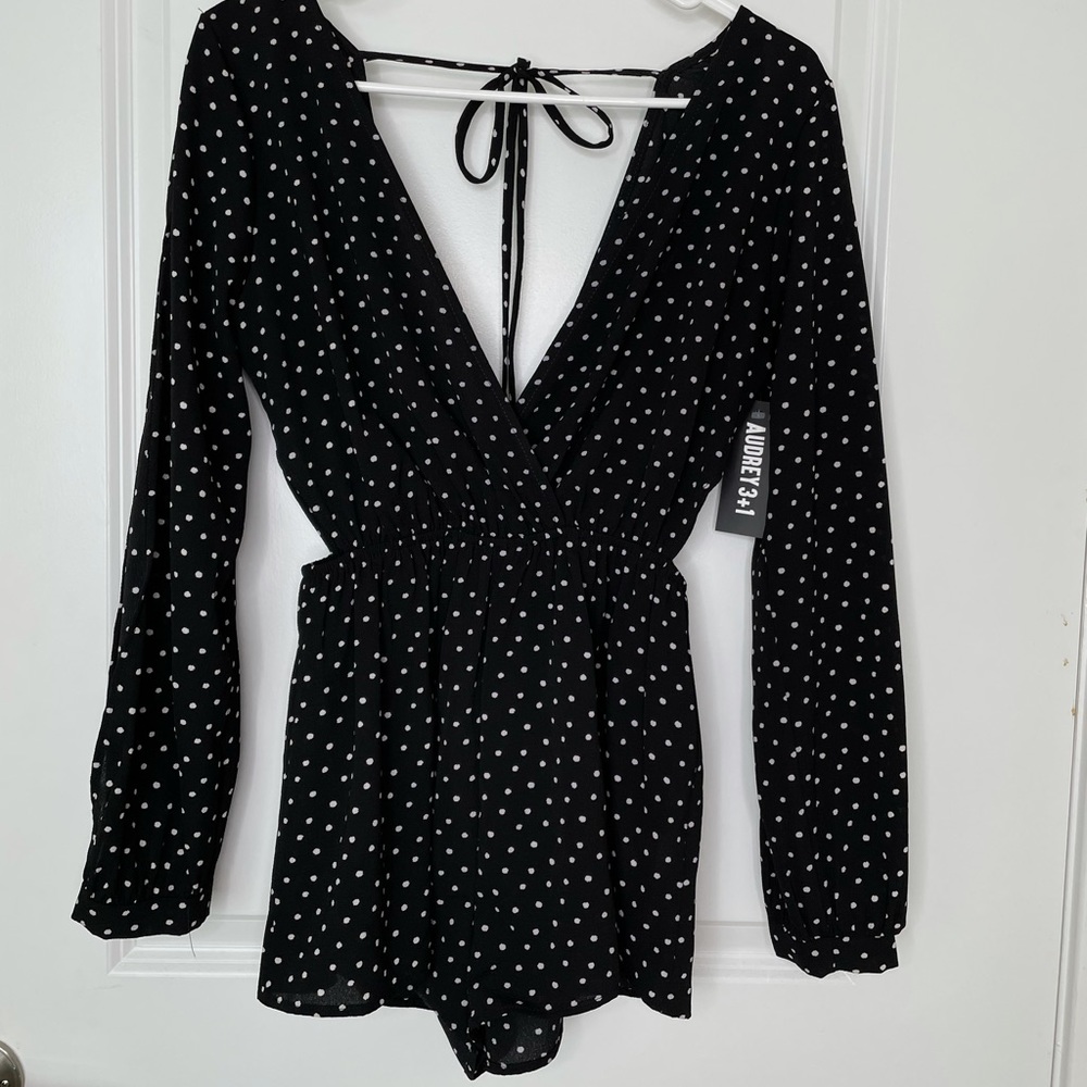 V cut Romper